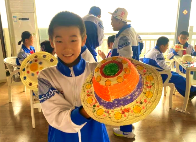 从增加一个学位到提高一堂课的质量基础教育正一步一个脚印